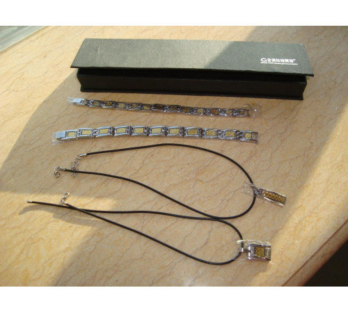 Турмалінові браслети з кулонами (чоловіч і жінок) набір