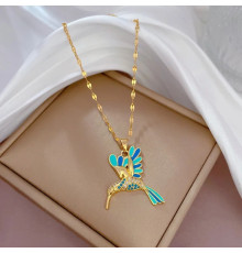 Золота підвіска Птах Колібрі та цирконієм класу AAA CZ символ сприятливості та перемоги
