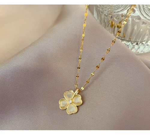 Золота підвіска Клевер Чотирилистий із фіанітом для великого багатства та великої удачі