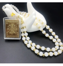 Тибетська підвіска амулет Ом Мані Падме Хум Захищає і гармонізує простір із білим і золотим кварцем