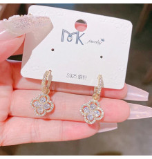 Золоті Сережки з Чотирилистним Клевером і фіанітами для багатства