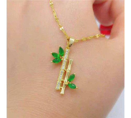 Золота підвіска Бамбук із зеленим смарагдом і фіанітами для довголіття, процвітання та удачу росту