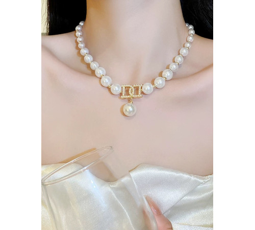 Чокер Діор Перлинне намисто з підвіскою для стильної дівчини