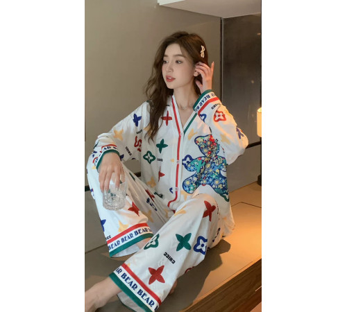 Шовкова піжама з чотирилистним конюшиною: набір шортів, штанів і кофти для удачі та грошей