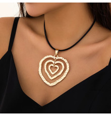 Чокер «Три серця» на чорному шнурку