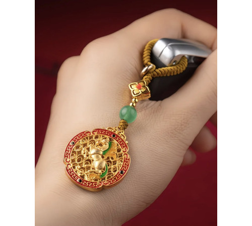 Малайзійський Брелок Кінь Перемоги з авантюрином і чотирилистним конюшином для удачі, щастя, довголіття, успіху та процвітання